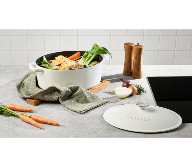 Brytfanna żeliwna 5,5 l...