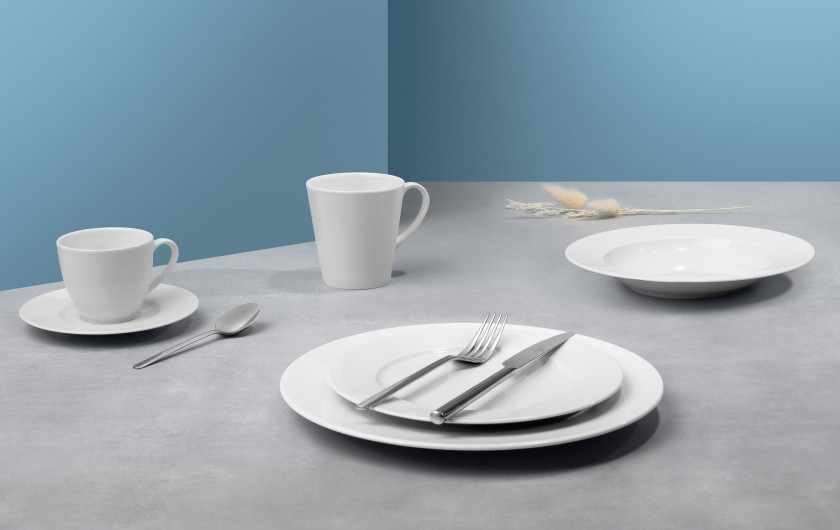 MODERN NEW WHITE Kpl. talerzy obiadowych 18el./6os.