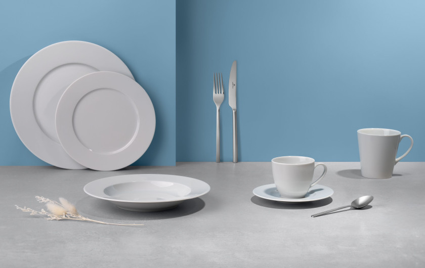 MODERN NEW WHITE Kpl. talerzy obiadowych 18el./6os.