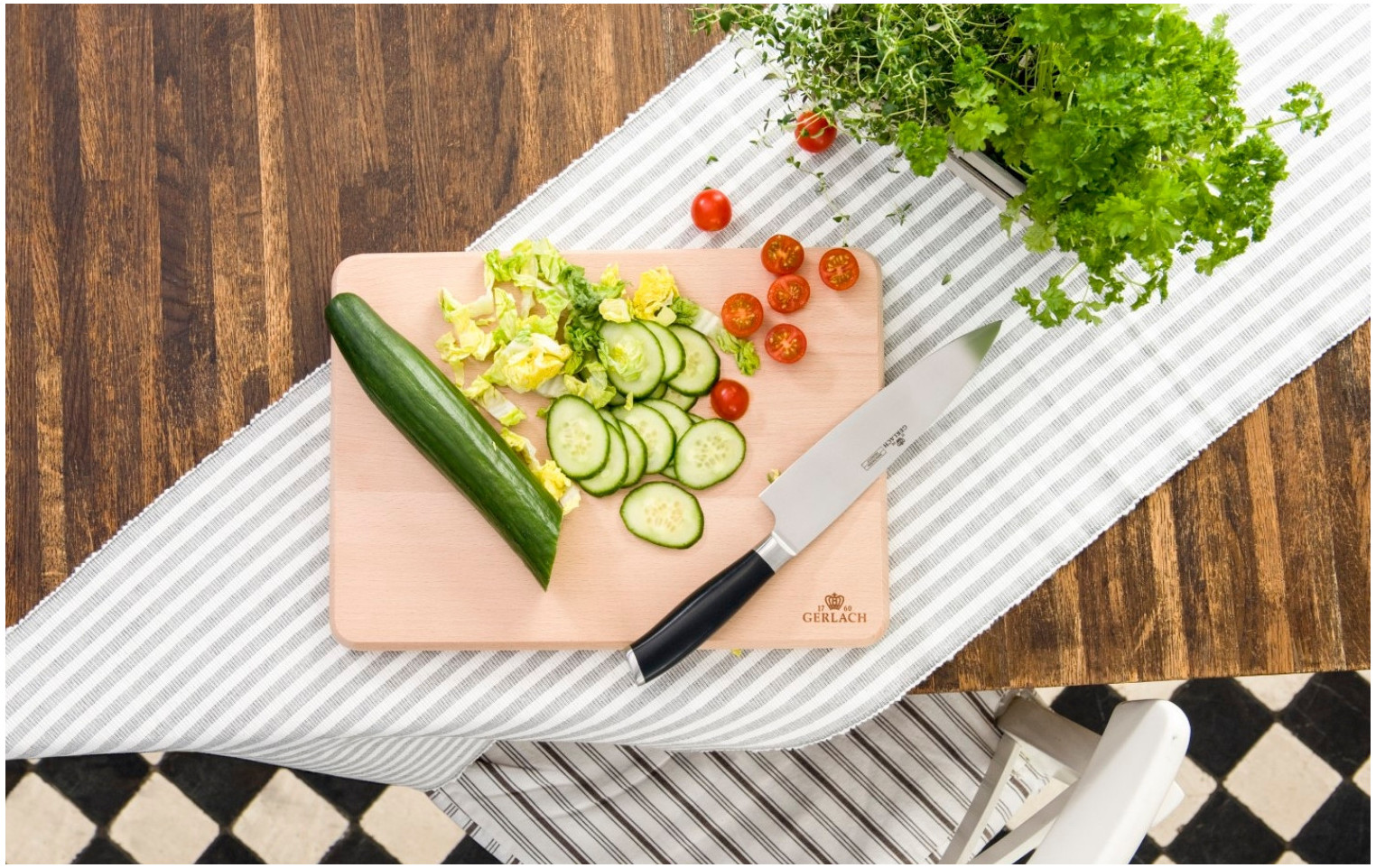 Zestaw noży w bloku DECO BLACK + ostrzałka 3 w 1 pakiet