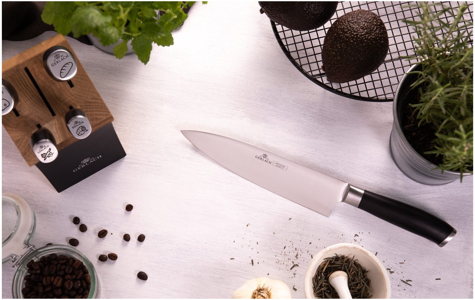 Zestaw noży w bloku DECO BLACK + ostrzałka 3 w 1 pakiet