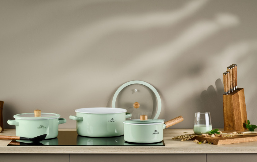 Zestaw kuchenny NATUR pastelowo-zielony + Zestaw 2x patelnia AMBIENTE THERMOCOAT 24/28 cm