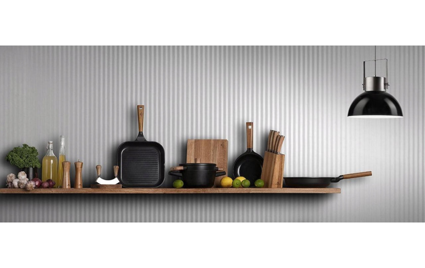 Drewniana solniczka i młynek do pieprzu NATUR