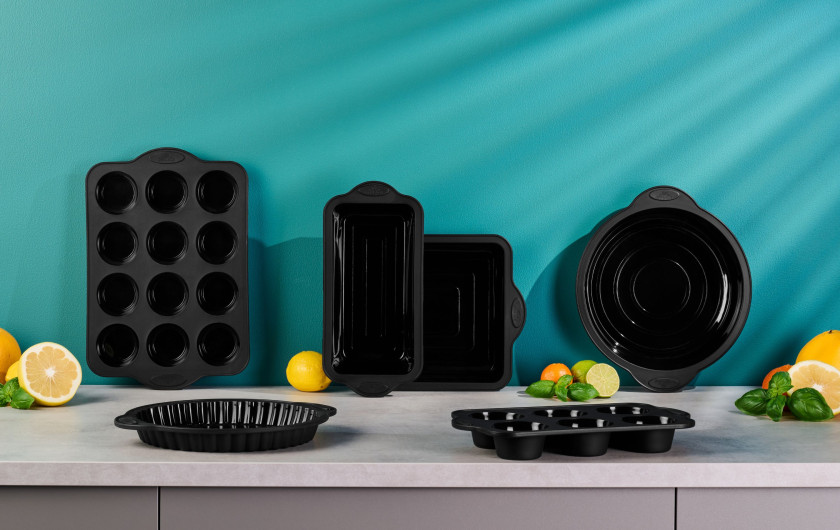 Zestaw form silikonowych do pieczenia 3 el. SMART BLACK
