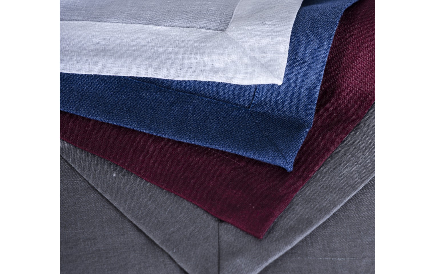 Lniany bieżnik PRESTIGE bordowy 40x160cm