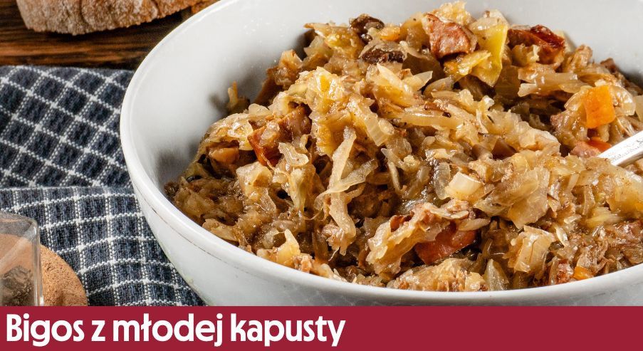 Bigos z młodej kapusty – prosty przepis na fantastyczne danie