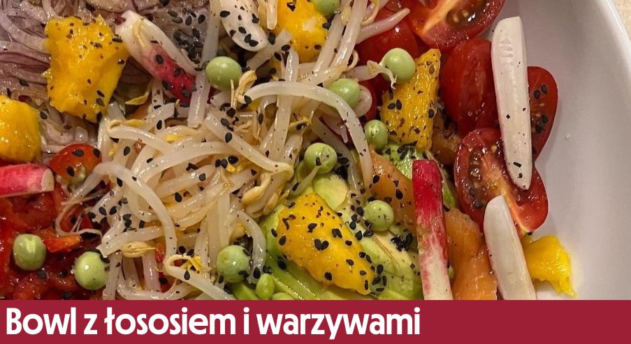 Bowl z łososiem i warzywami – przepis na wiele okazji