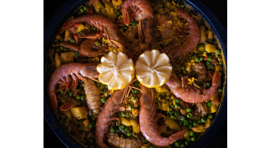 Hiszpańska paella – jak ją zrobić?