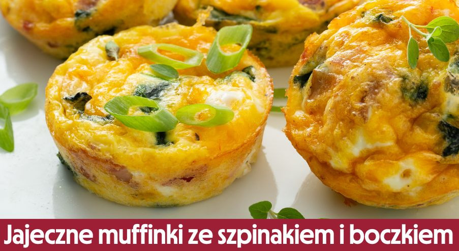 Jajeczne muffinki ze szpinakiem i boczkiem – weź je ze sobą w drogę
