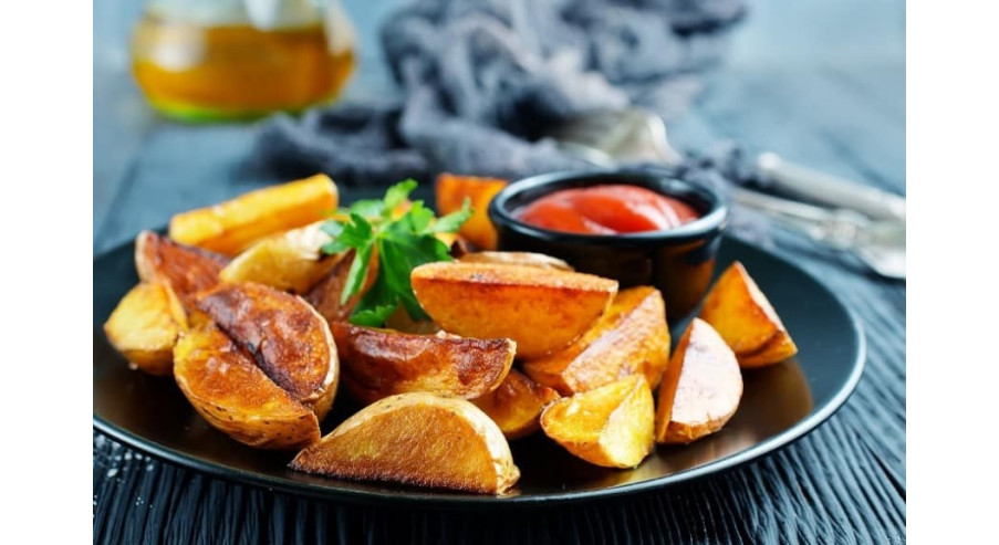 Jak przygotować pieczone ziemniaki z ziołami?
