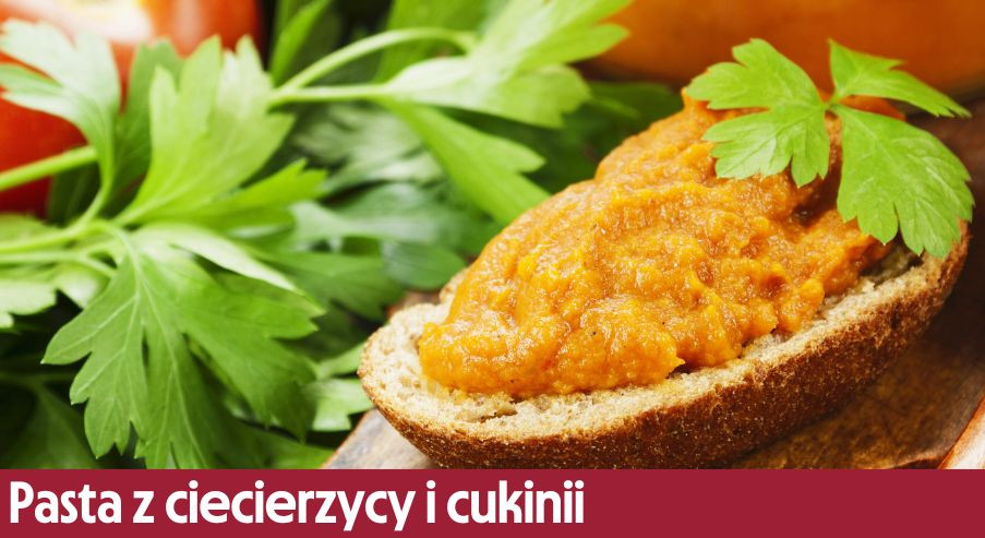 Pasta z ciecierzycy i cukinii – na kanapki i jako dip!