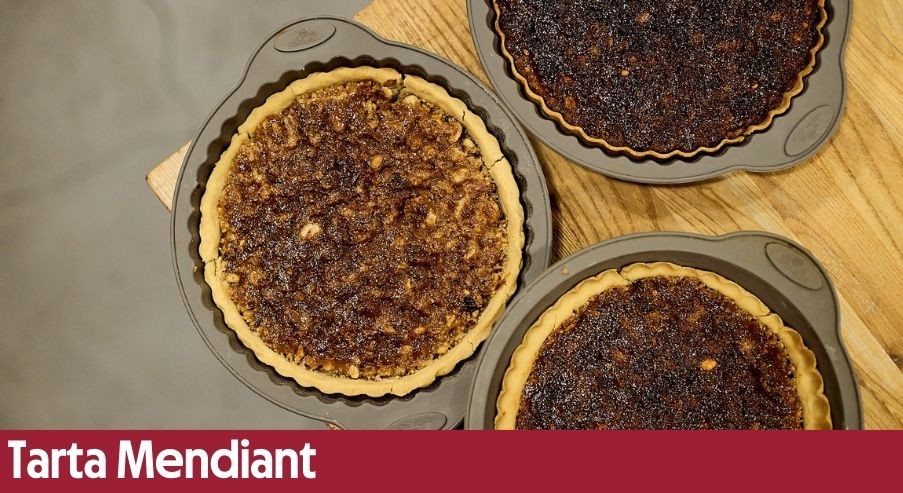 Tarta Mendiant – maślany deser z orzechami