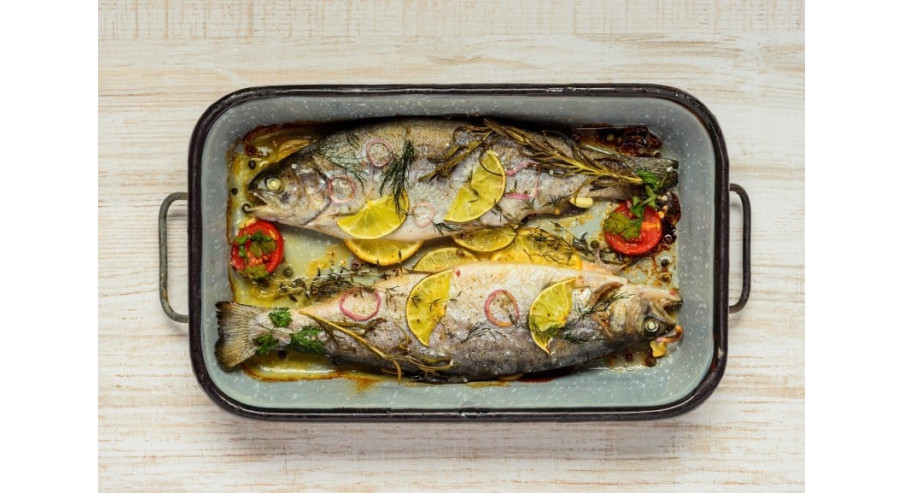 Pstrąg sauté – pomysł na danie rybne z piekarnika