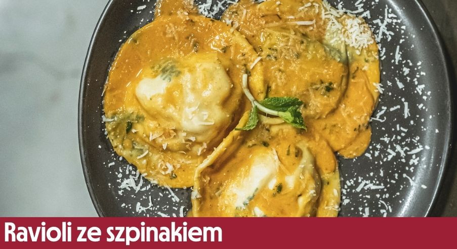 Ravioli ze szpinakiem – idealne, smaczne, z ricottą i żółtkiem!