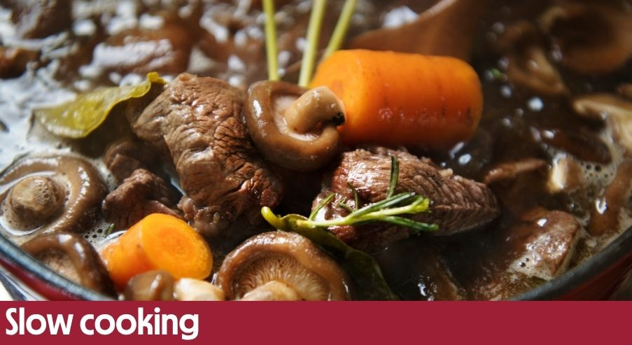 Slow cooking – dlaczego wolne gotowanie daje lepszy smak?